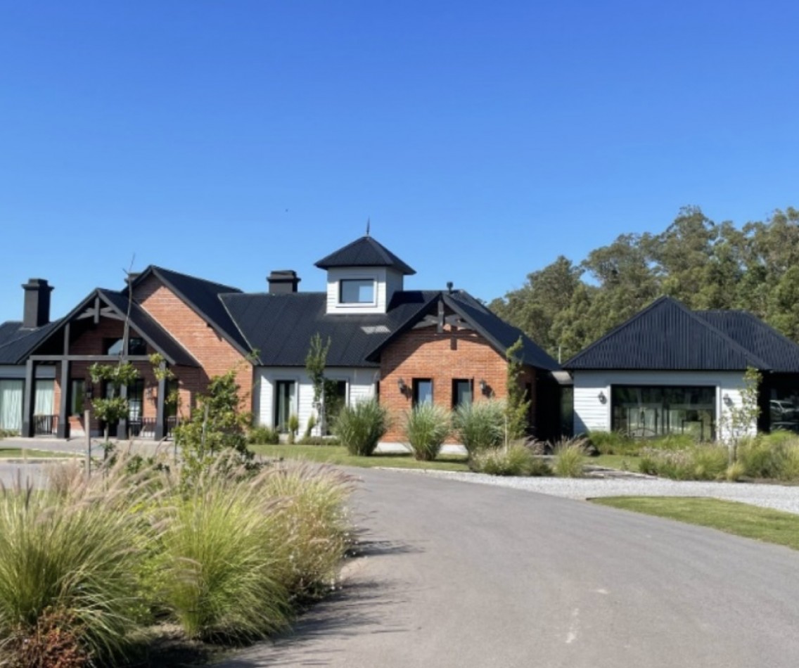 Lote Barrio Casonas del Haras
