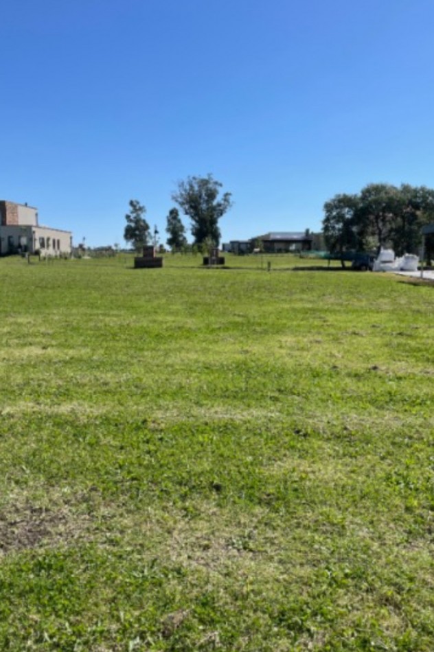 Lote Barrio Casonas del Haras