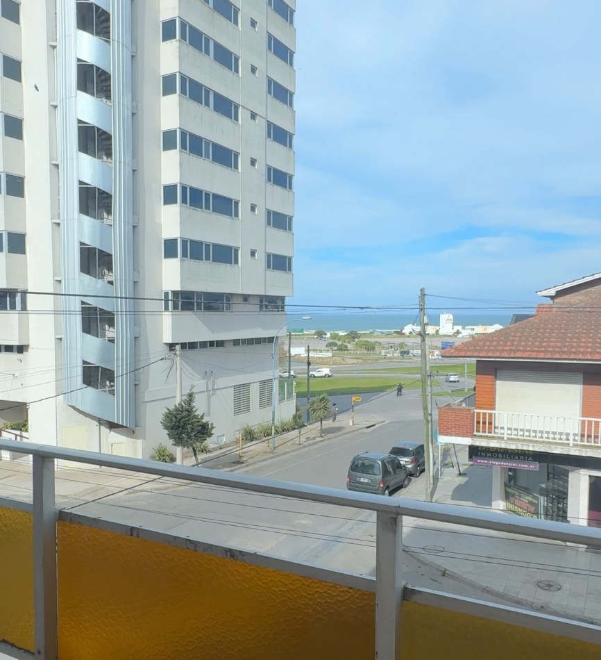 Departamento 4 ambientes con cochera