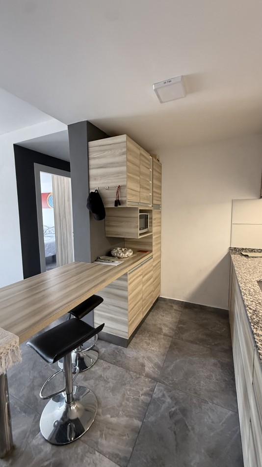 Departamento dos ambientes con cochera y quincha privado 