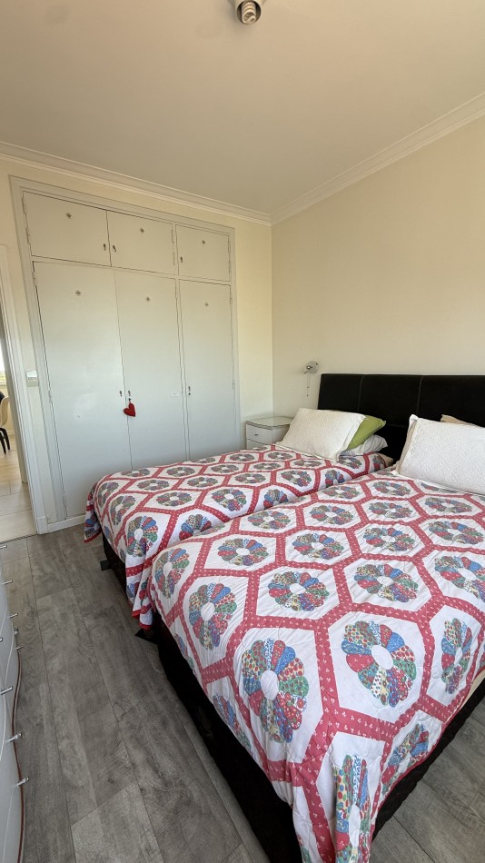 Departamento tres ambientes reciclado  con vista al mar 