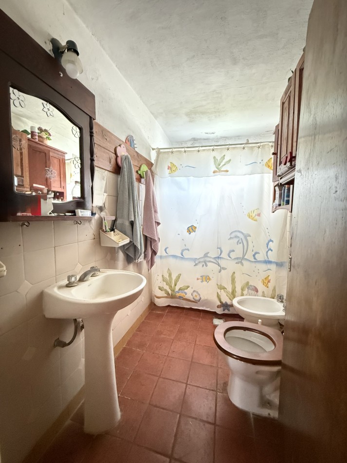 Casa en lote propio en Barrio Las Margaritas 