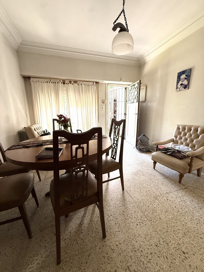 Casa en lote propio de tres ambientes 