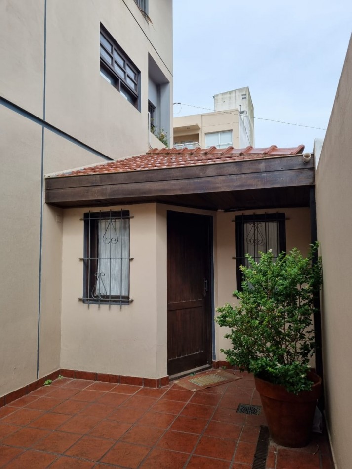 Venta PH en Block en excelente zona 