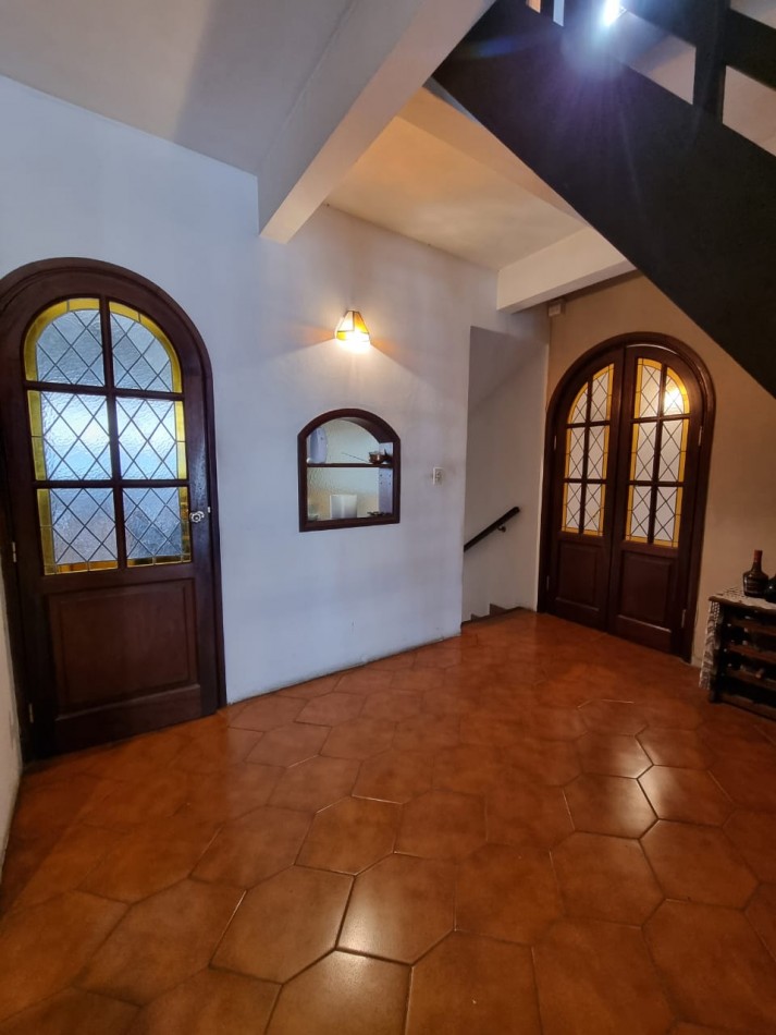 Venta PH en Block en excelente zona 