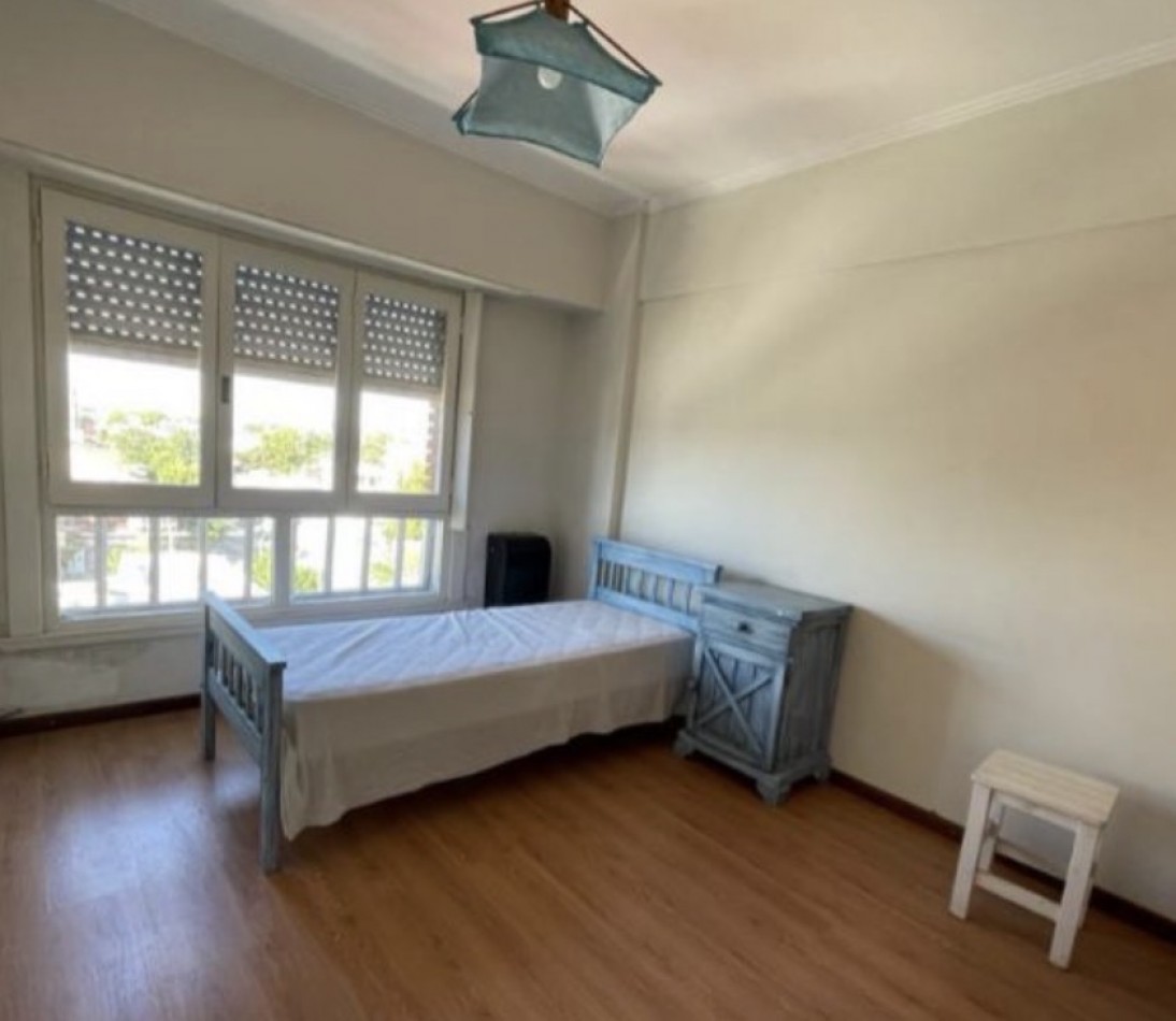 Departamento 4 ambientes con cochera 