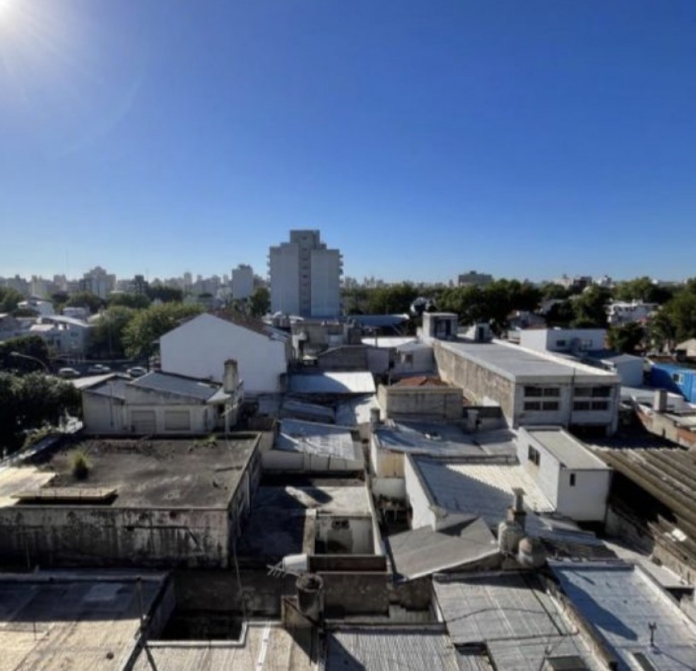Departamento 4 ambientes con cochera 
