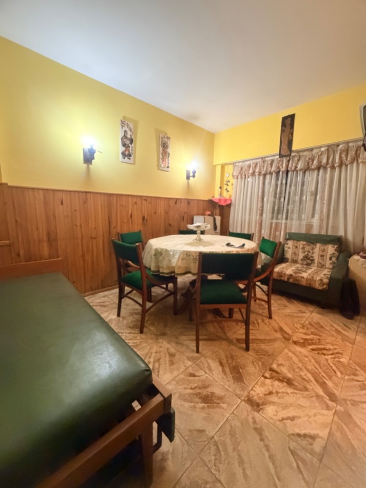 Departamento dos ambientes planta baja con patio 