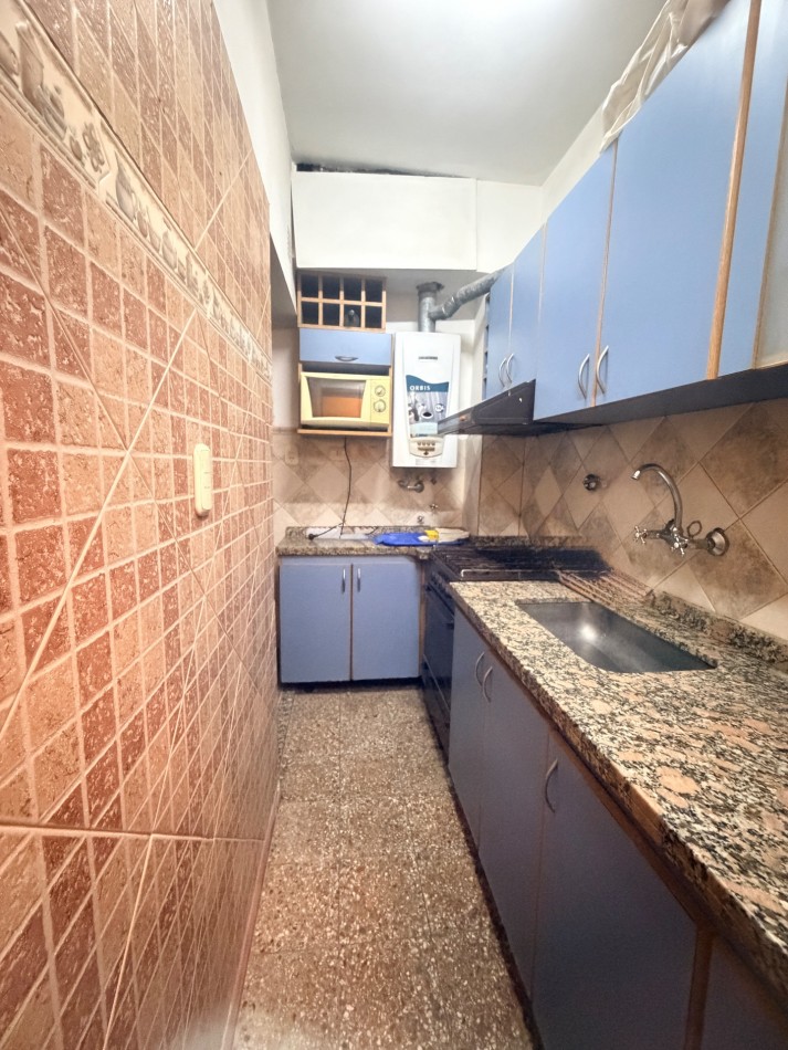 Departamento dos ambientes planta baja con patio 