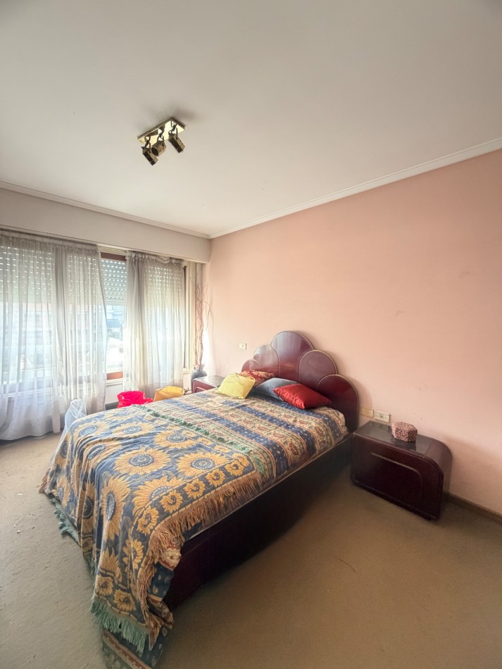 Departamento 4 ambientes con cochera zon Plaza Mitre