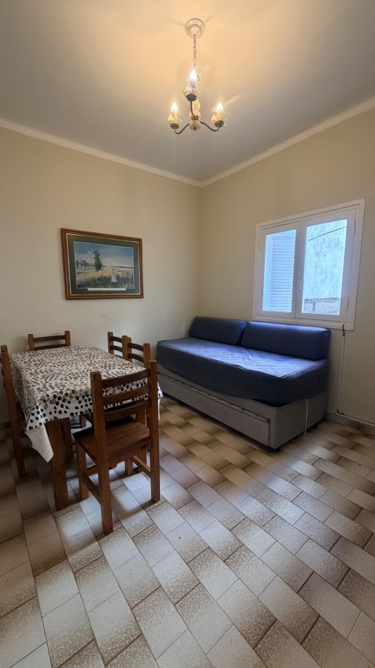 Departamento dos ambientes zona centro 