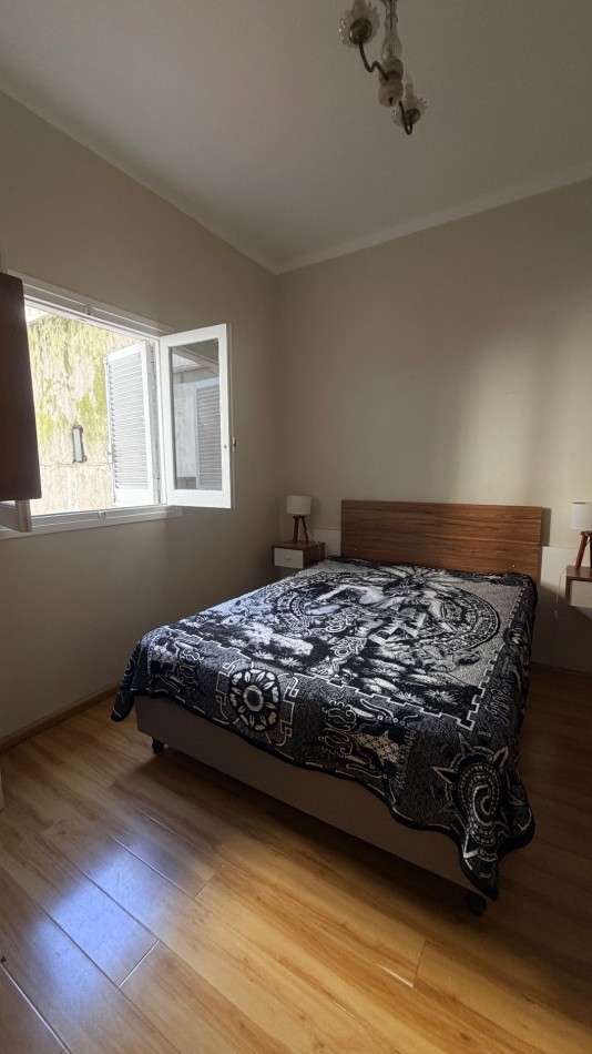 Departamento dos ambientes zona centro 