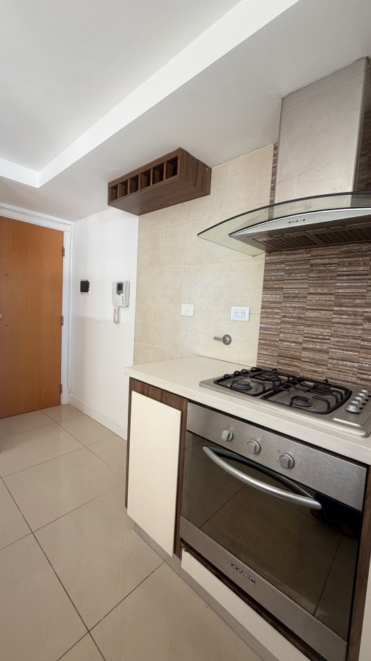 Departamento en venta tres ambientes con cochera 