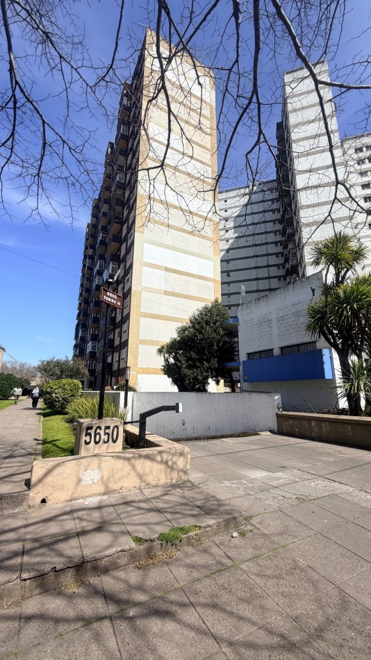 Alquiler departamento 3 ambientes a la calle vista abierta 