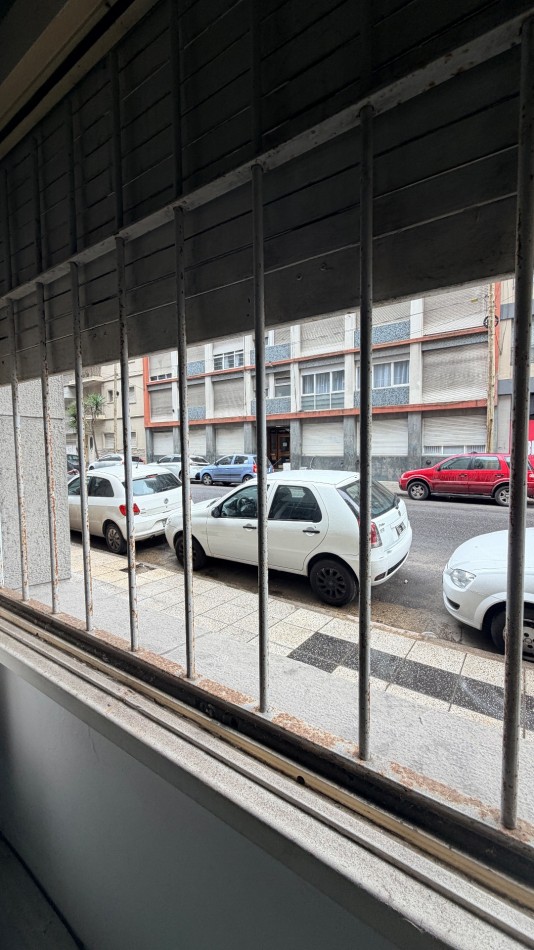 Departamento dos ambientes y medio 