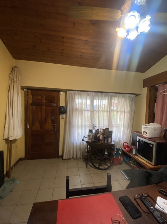 Venta dos casas en Block de dos y tres ambientes