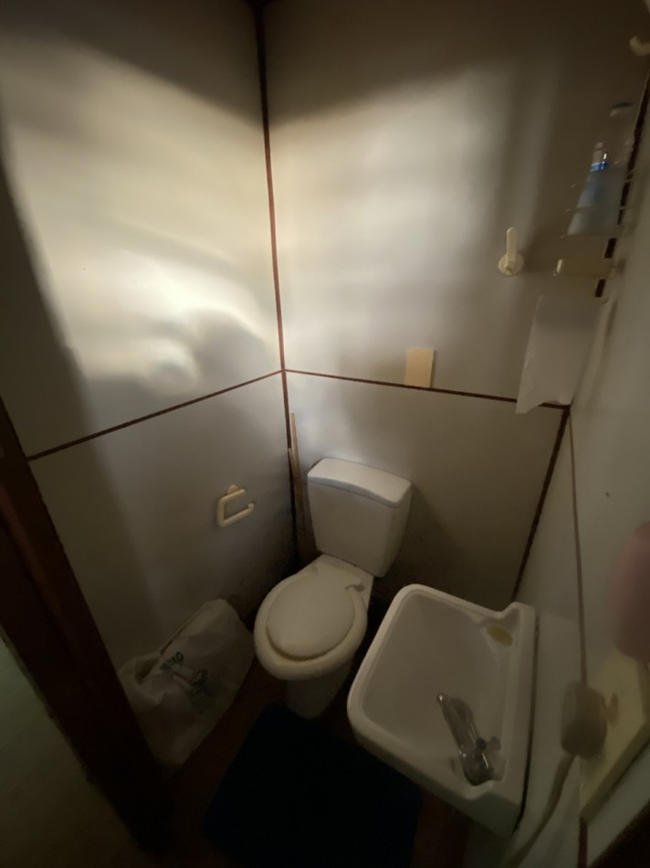 Venta dos casas en Block de dos y tres ambientes