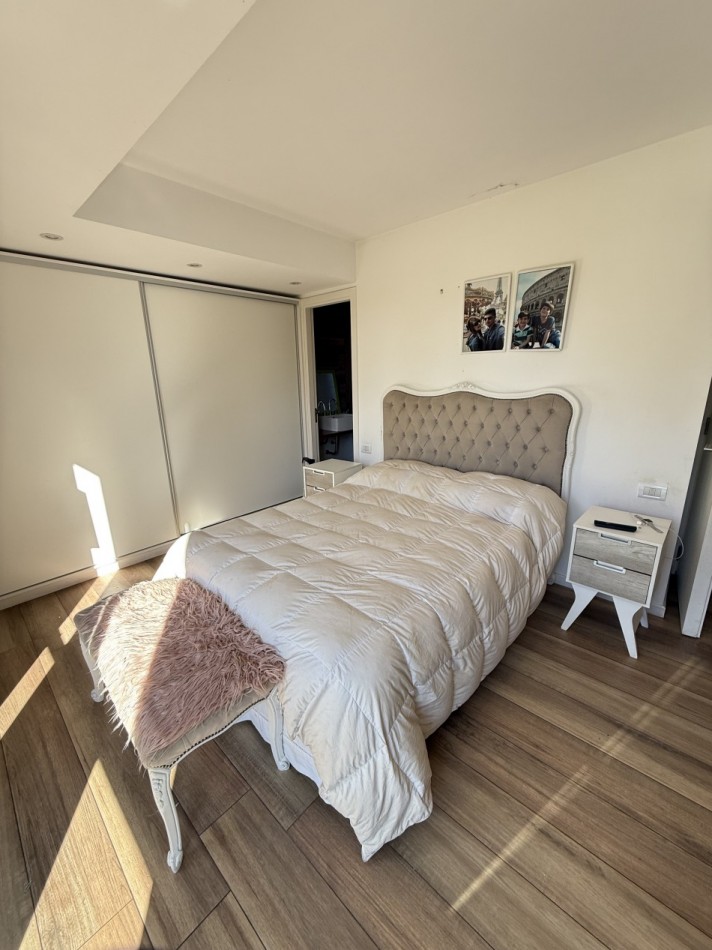 Casa 4 ambientes de corte moderno Reserva Golf de Acantilados