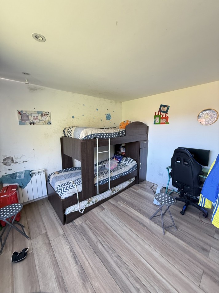 Casa 4 ambientes de corte moderno Reserva Golf de Acantilados