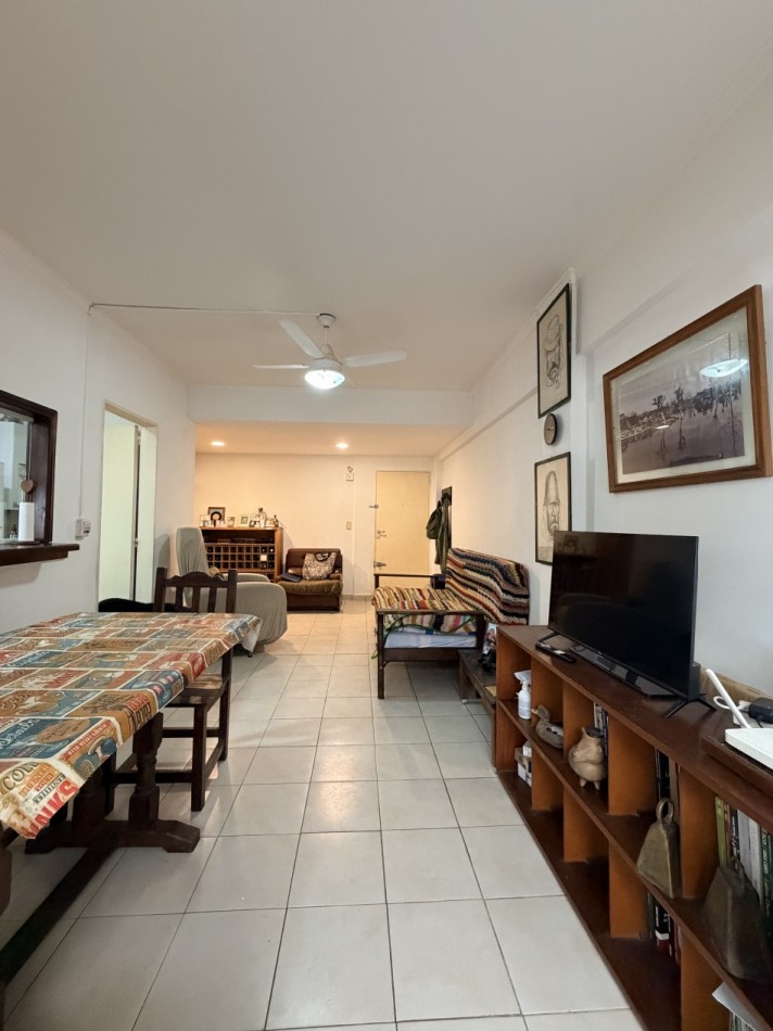 Departamento dos ambientes y medio, con patio y parrilla 