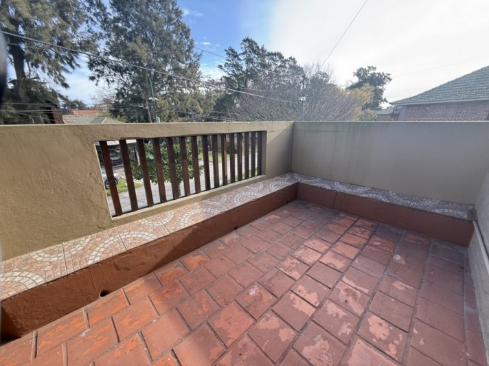 Casa en venta La Florida cinco ambientes 