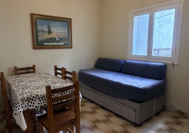 Departamento dos ambientes zona centro 