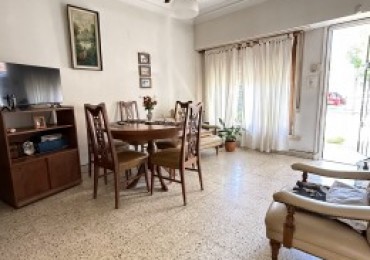 Casa en lote propio de tres ambientes 